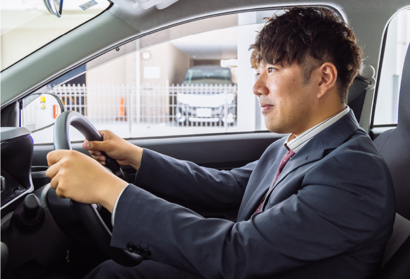 福岡支社 主任 西谷 謙太郎